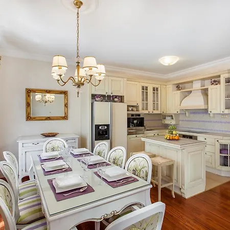 Sea Breeze Lejlighed *